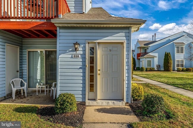Building Photo - 656 Covington Ct