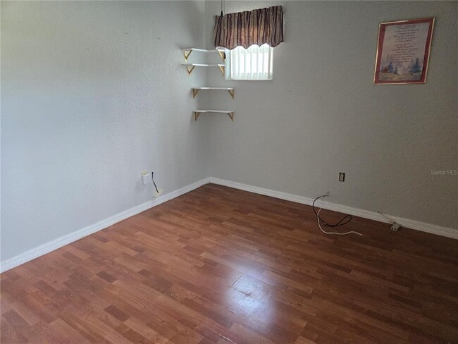 Building Photo - 4870 SW 147 Loop
