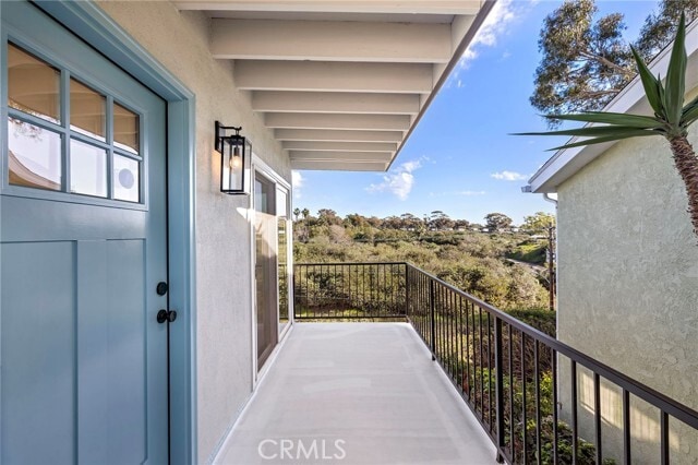 Foto del edificio - 213 Avenida Lobeiro