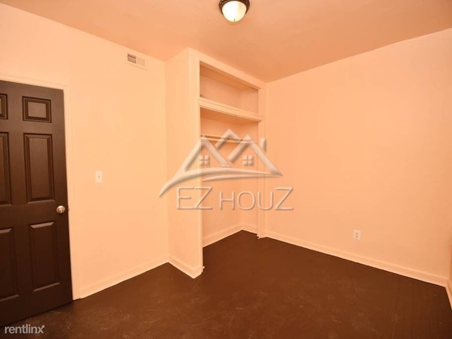 Foto del edificio - 3814 W Cold Spring Ln