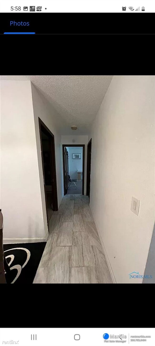 Building Photo - 2 br, 1 bath Condo - 2150 N Mccord Rd 103