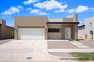 Building Photo - 12369 Polo Norte Dr