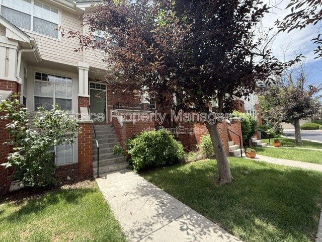 Foto del edificio - 9865 E Idaho St