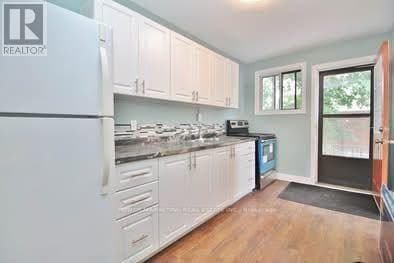 Photo du bâtiment - 885 Maitland Ave