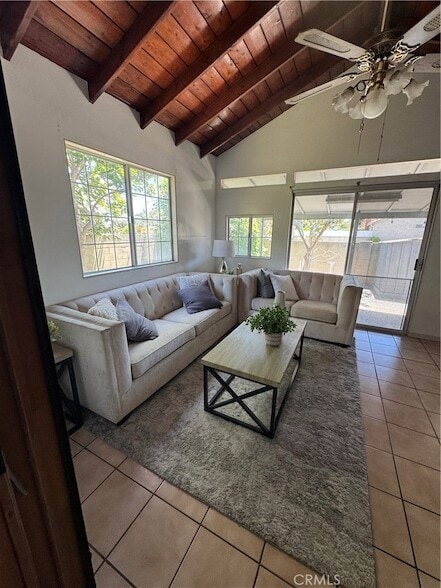 Foto del edificio - 17252 Apel Ln
