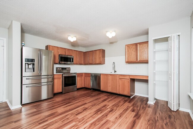 Foto del edificio - 13326 N Swayzee Ct