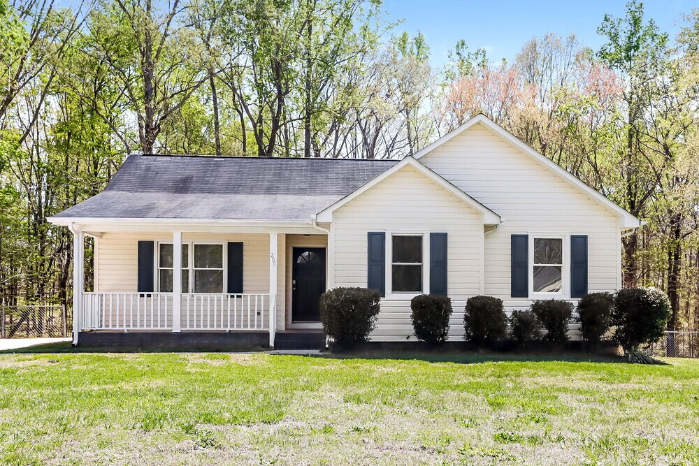 Primary Photo - 200 Laurel Creek Dr