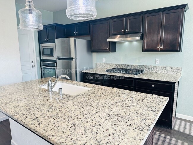Building Photo - 2534 Mustang Dr