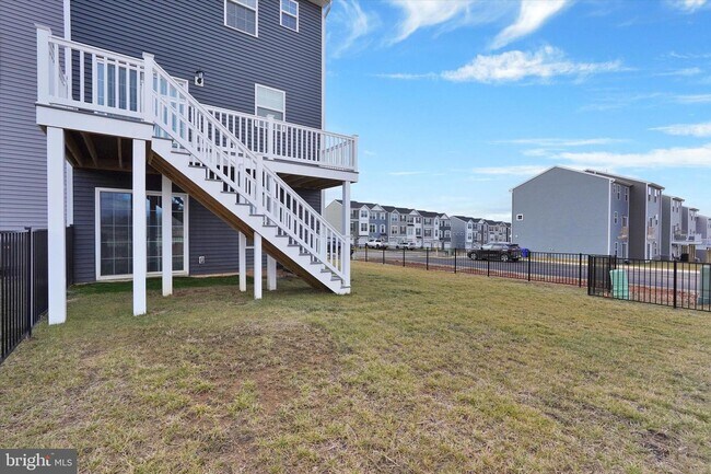 Foto del edificio - 78 Hudson Blvd