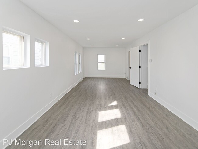 Foto del edificio - 3 br, 2 bath House - 5824 Frances St