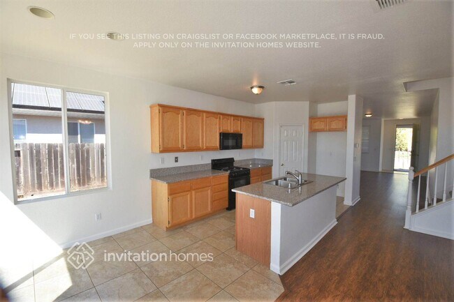 Foto del edificio - 5542 Ravine Ct
