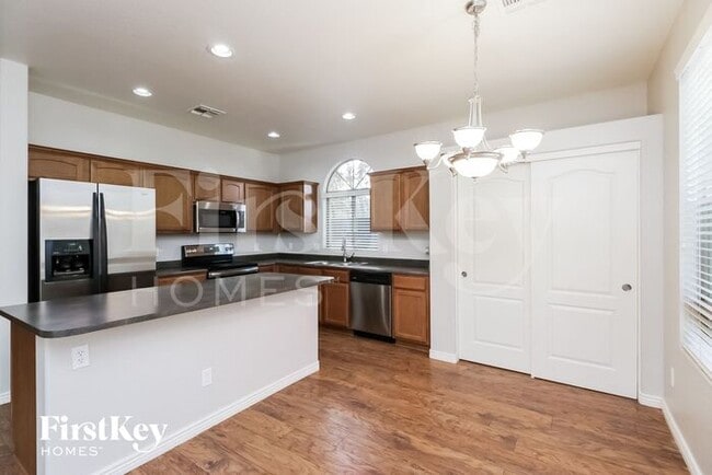 Foto del edificio - 4179 S Hemet St