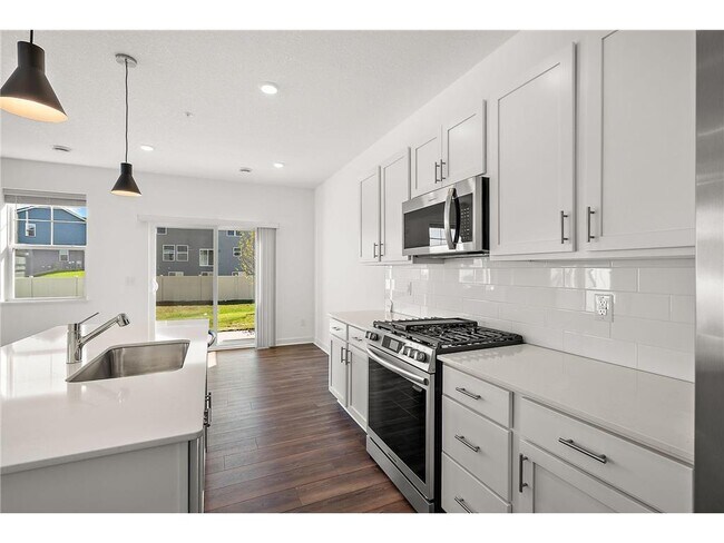 Foto del edificio - 1513 Camden Ct