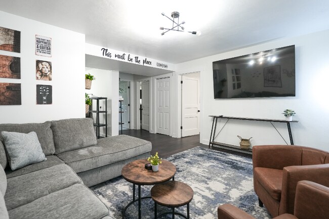 Foto del edificio - 2102 Scovel St