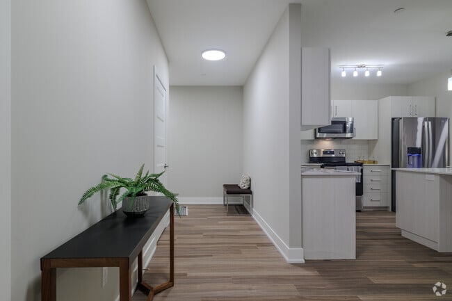 Model Suite - Entryway - Clarence Square