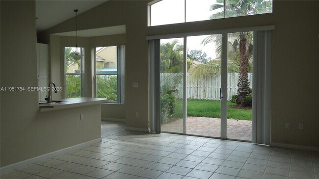 Foto del edificio - 18811 SW 29th Ct