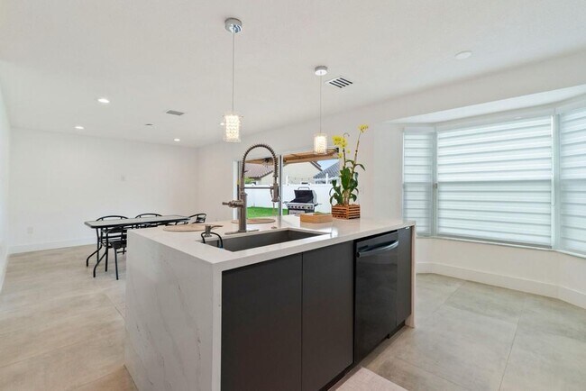Foto del edificio - 17399 SW 21st Ct