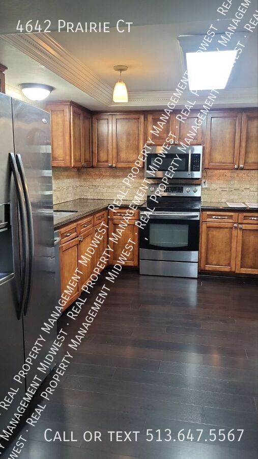 Foto del edificio - 4642 Prairie Ct