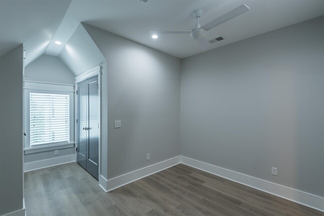 Foto del edificio - 7 Sanctuary Ct