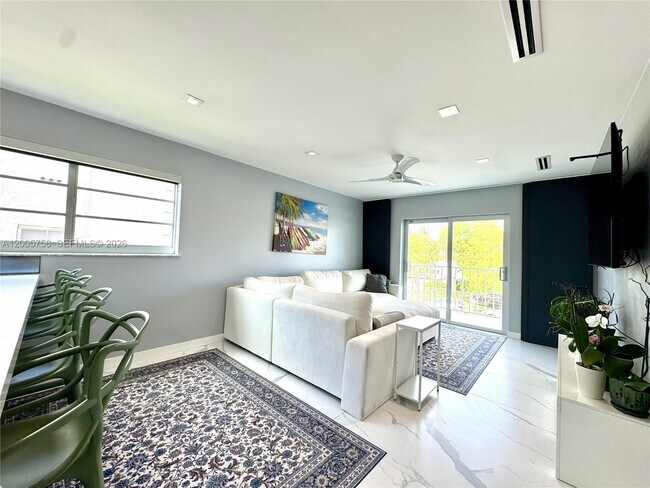 Foto del edificio - 1428 Euclid Ave