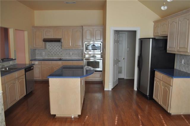 Building Photo - 8348 Emerald Cir