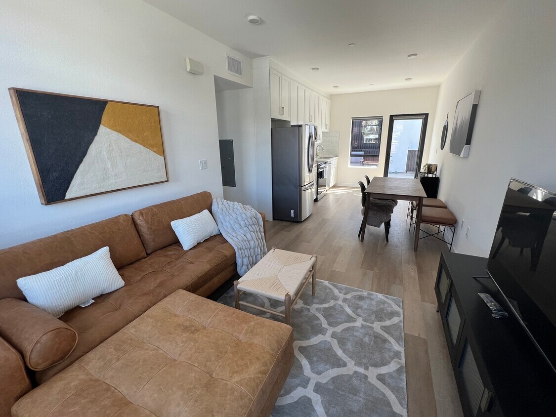 The Kalthom Building Apartments in Ventura, CA Westside Rentals