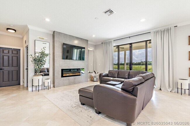 Foto del edificio - 11137 Grandview Mnr