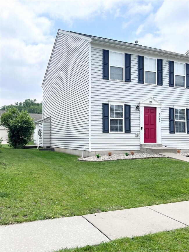 Building Photo - 3112 Osterly Bend