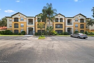 Building Photo - 11511 Villa Grand