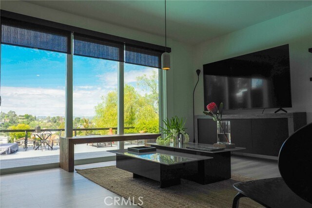Foto del edificio - 5177 Medina Rd