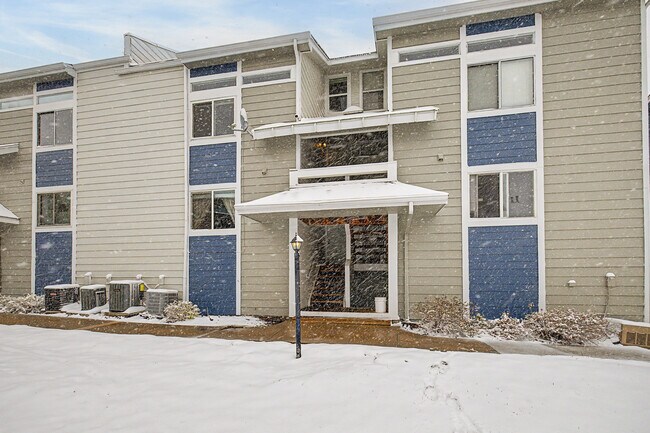 Foto del edificio - 1342 S Cathay Ct