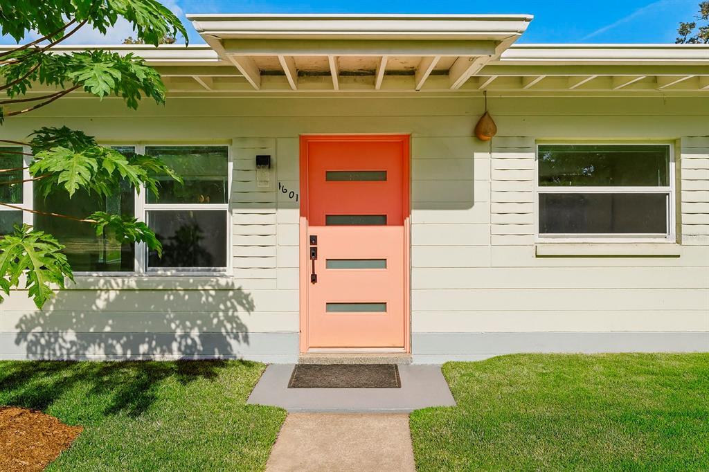 Foto principal - 1601 Triangle Ave