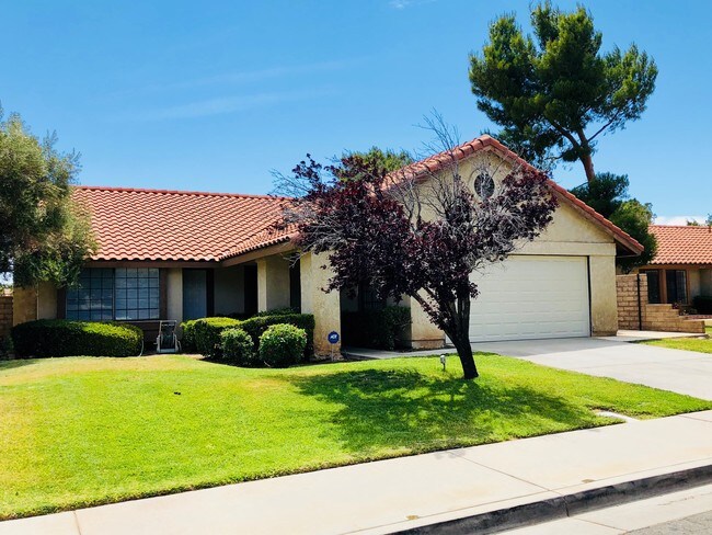38126 High Country Rd Palmdale, CA 93551 Rentals - Palmdale, CA ... 38126 High Country Rd Palmdale, CA 93551 Rentals - Palmdale, CA ...
