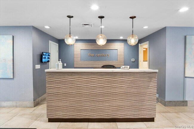 Foto del edificio - 100 Cutter Mill Rd