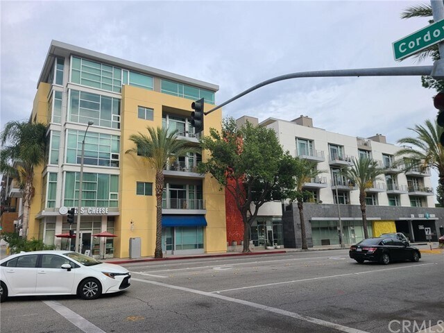 Primary Photo - 238 S Arroyo Pkwy
