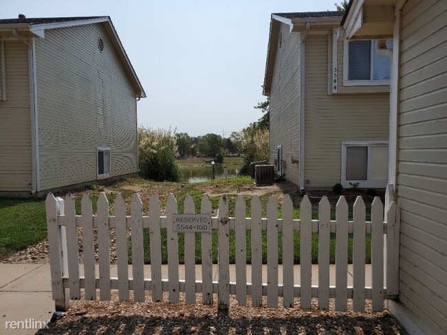 Building Photo - 2 br, 2 bath Condo - 5544 S. Gold