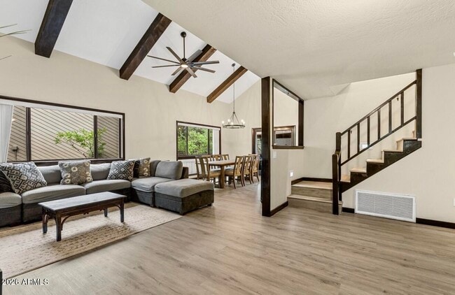 Building Photo - 2803 N Carefree Cir