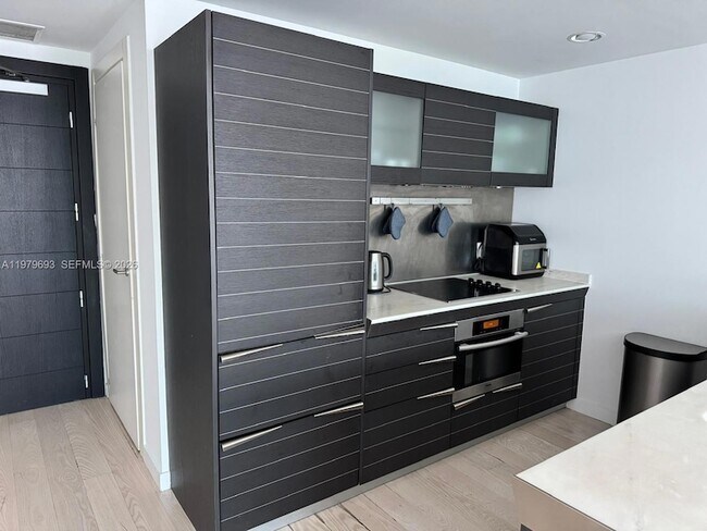 Photo - 200 Biscayne Blvd Way Apartment