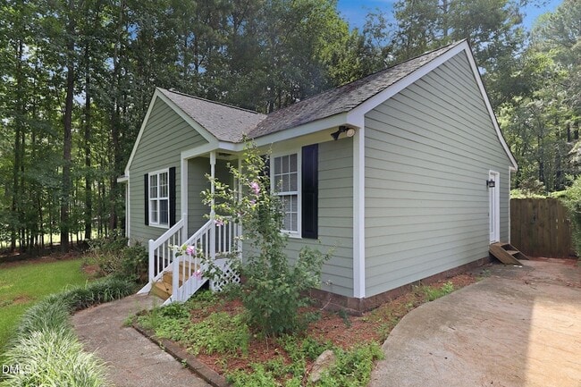 Building Photo - 108 Bristol Ct