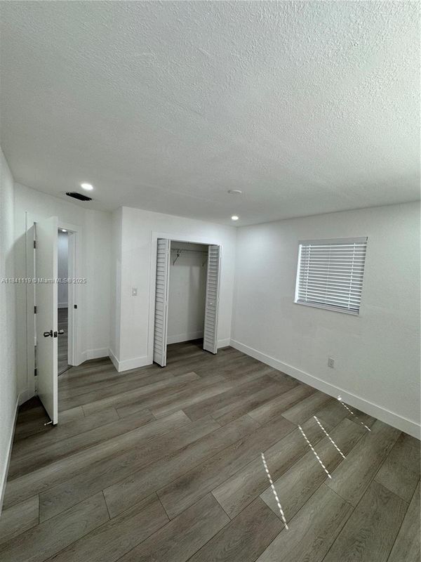 Foto principal - 1829 NW 46th St