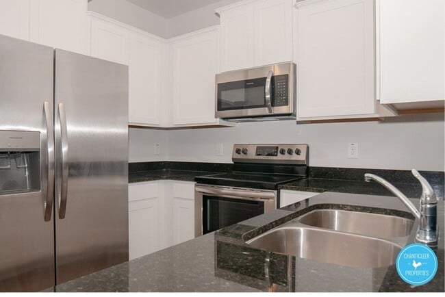 Foto del edificio - 2495 Ashton Park Ln