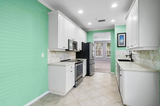 Building Photo - 4178 St Lukes Ln