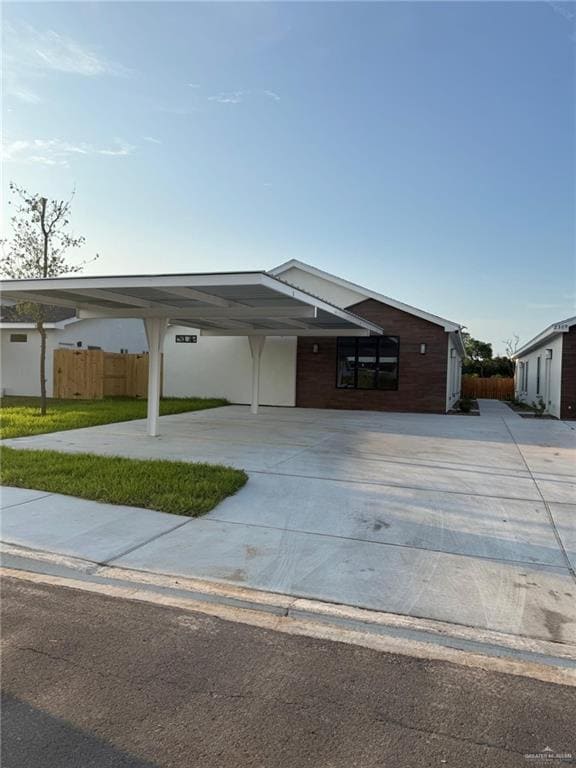 Building Photo - 6 E Viviana St