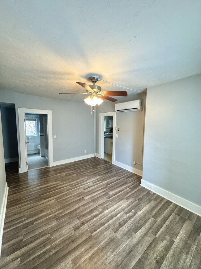 Sala de estar - 107 Clark St