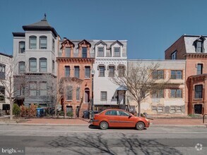 Building Photo - 907 T St NW