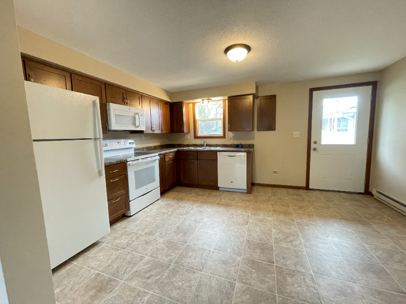 Foto principal - 1214 Gilmore Ave