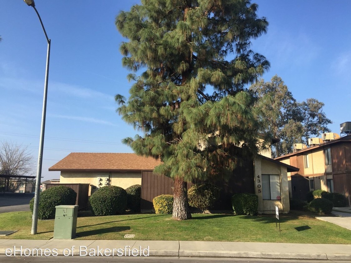 Primary Photo - 4305 Isla Verde St