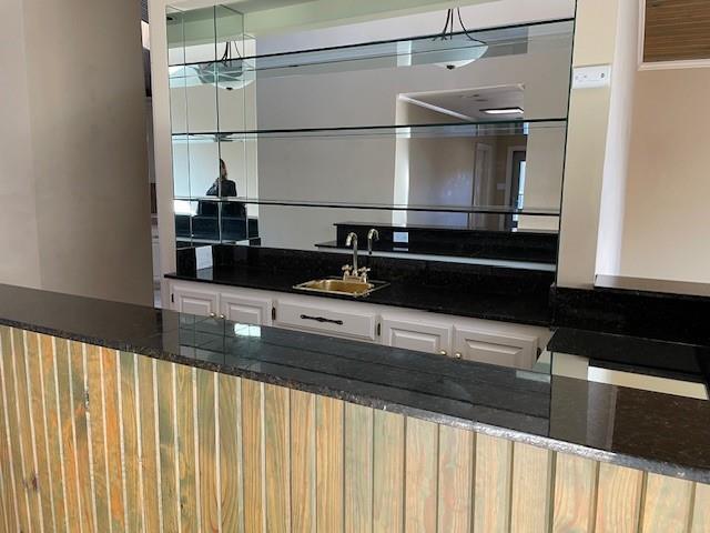 Foto del edificio - 5821 Ridgerock Ct