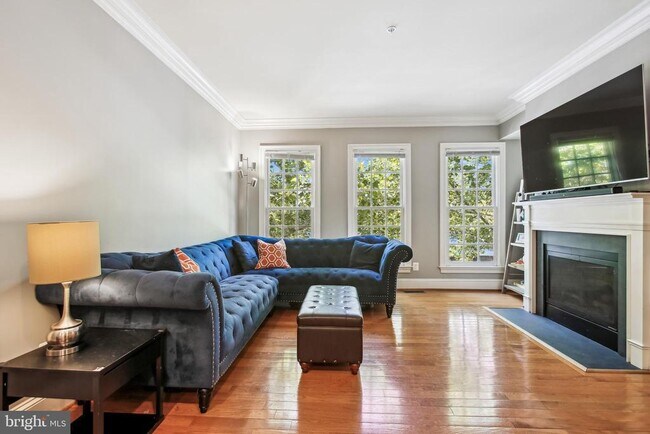 Foto del edificio - 1703 Potomac Greens Dr