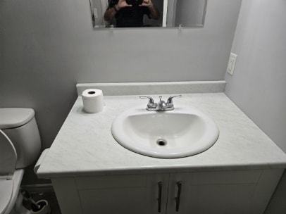 Photo du bâtiment - 588 Main St